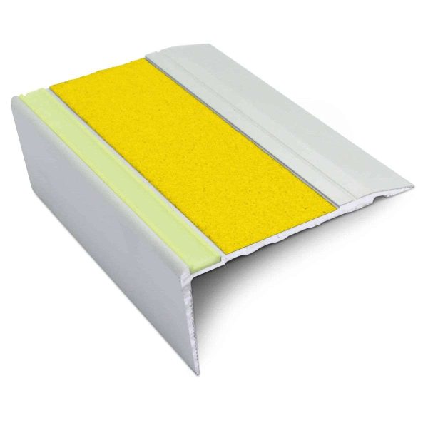 AHD23 68 x 33mm Silicone Carbide Insert Non Slip Stair Nosing - Image 4