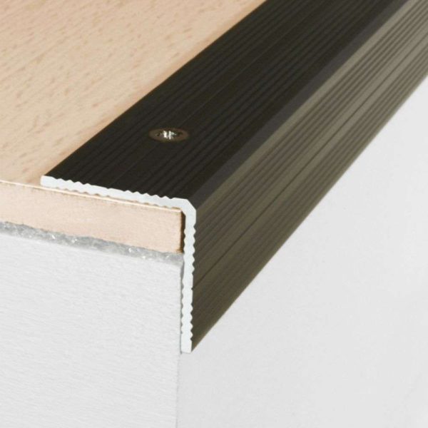 A40 25 x 25mm Anodised Aluminium Non Slip Ribbed Treads Stair Nosing Edge Trim