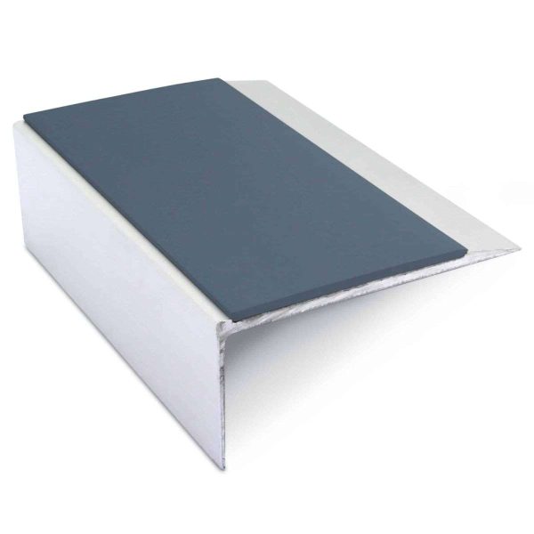 NSL15 66 x 32mm Aluminium Non Slip Stair Nosing Edge Trim With Pvc Insert - Image 7