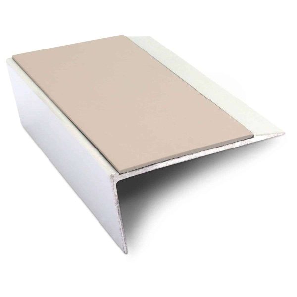 NSL16 66 x 32mm Aluminium Non Slip Stair Nosing Edge Trim With Pvc Insert Rakeback - Image 3