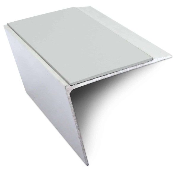 NSL26 67 x 55mm DDA Compliant Aluminium Non Slip Stair Nosing Edge Trim With Pvc Insert - Image 9